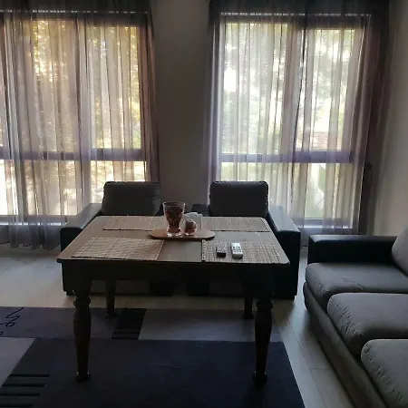 Апартамент За Нощувки Apartment